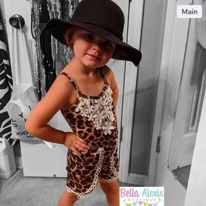 6/12 Leopard one piece shorts jumper